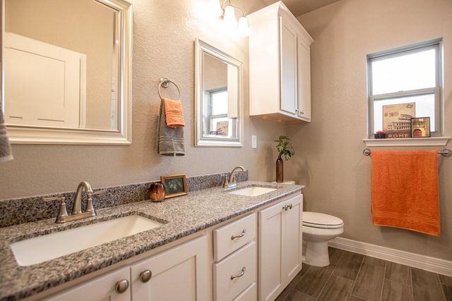 1027 Winchester DR, Nolanville, TX 76559