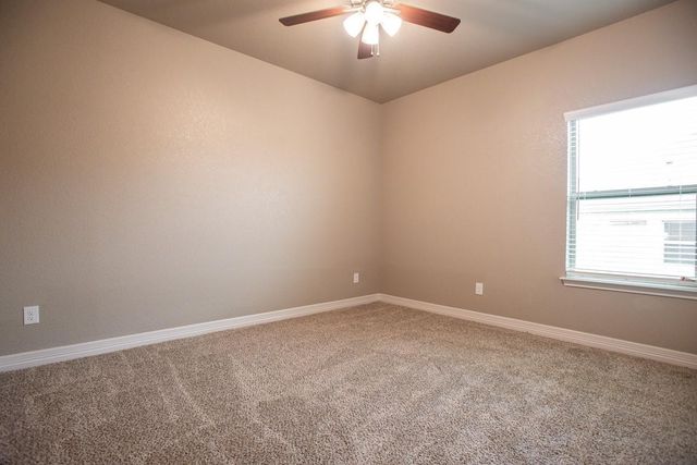 1027 Winchester DR, Nolanville, TX 76559