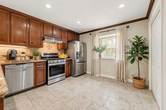 2426 Deasa Drive, Spring, TX 77373