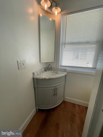 6 MARKET ST, Aberdeen, MD 21001