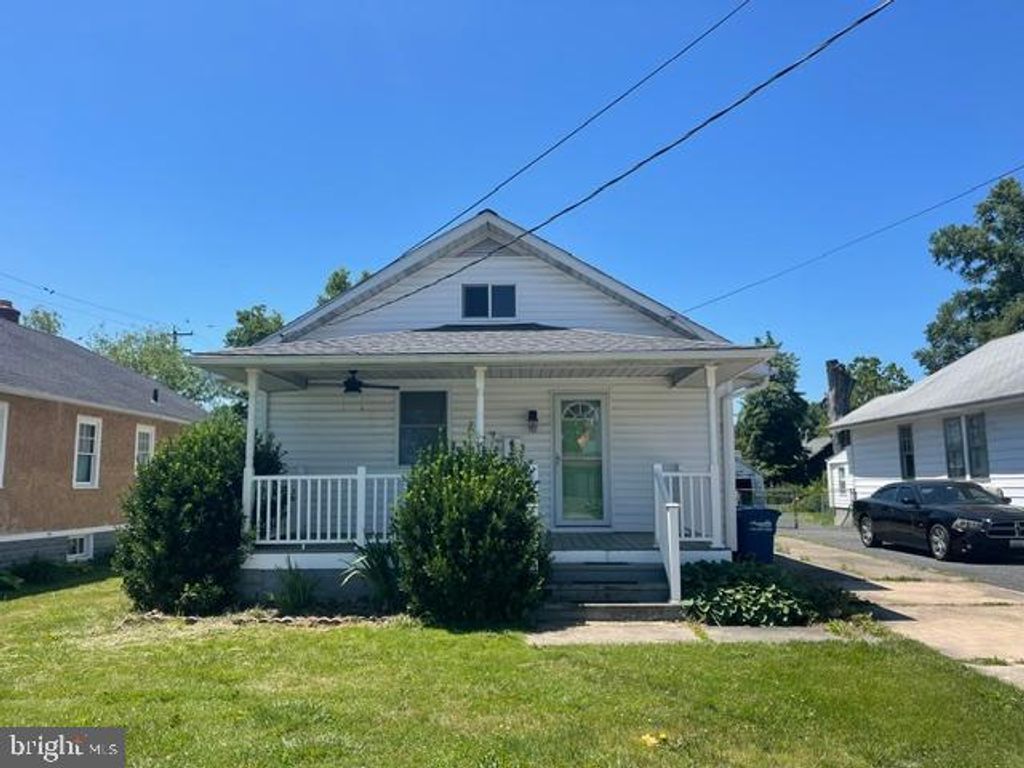 6 MARKET ST, Aberdeen, MD 21001
