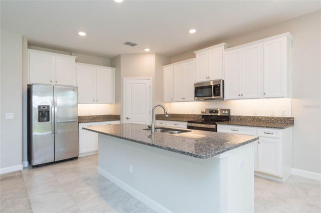 31726 CABANA RYE AVENUE, San Antonio, FL 33576