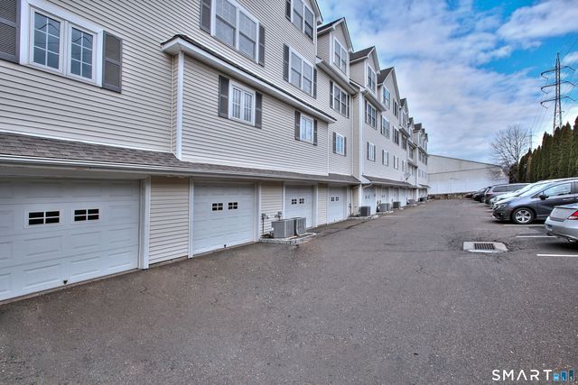 39 Maple Tree Avenue 52, Stamford, CT 06906