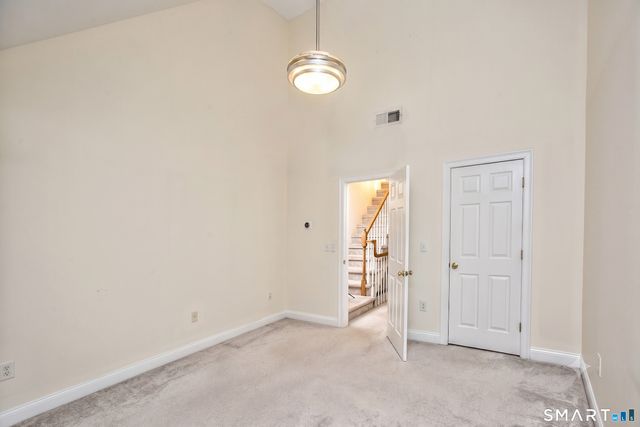 39 Maple Tree Avenue 52, Stamford, CT 06906