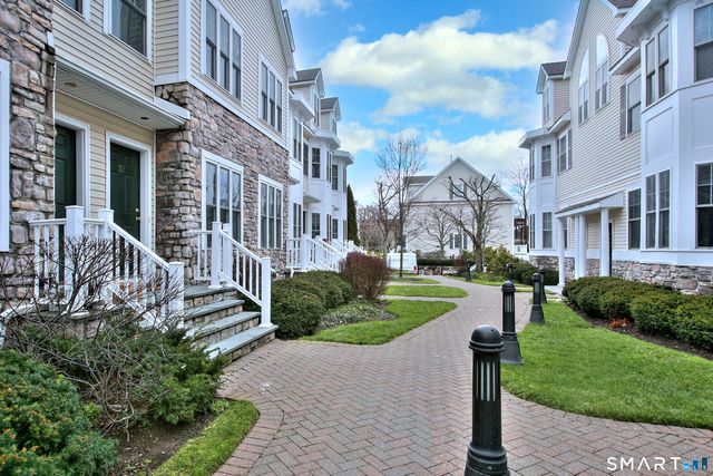 39 Maple Tree Avenue 52, Stamford, CT 06906