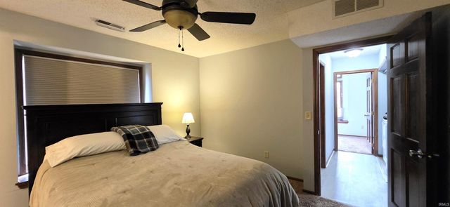 5117 Woodmark Court, Fort Wayne, IN 46815