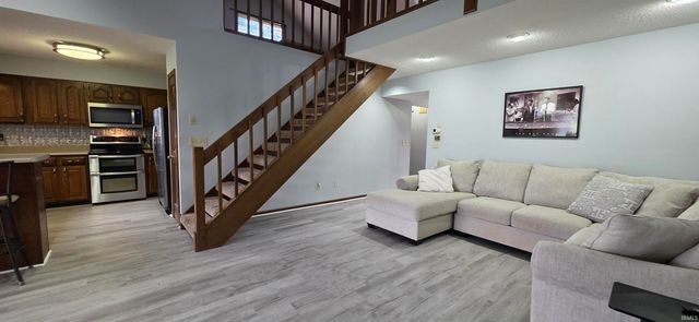 5117 Woodmark Court, Fort Wayne, IN 46815