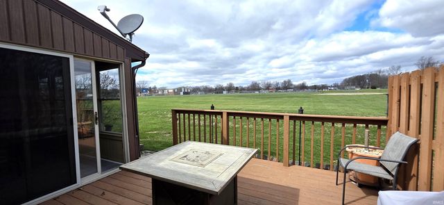 5117 Woodmark Court, Fort Wayne, IN 46815