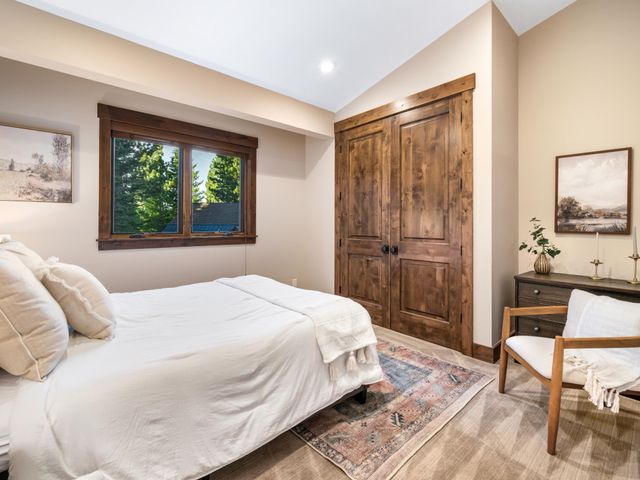 10613 Carson Range Road, Truckee, CA 96161