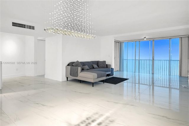 1750 NE 191st St 710-2, Miami, FL 33179