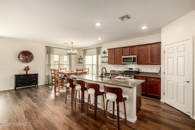 8927 W Fairford Road, Marana, AZ 85653