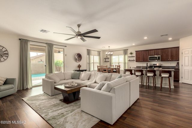 8927 W Fairford Road, Marana, AZ 85653