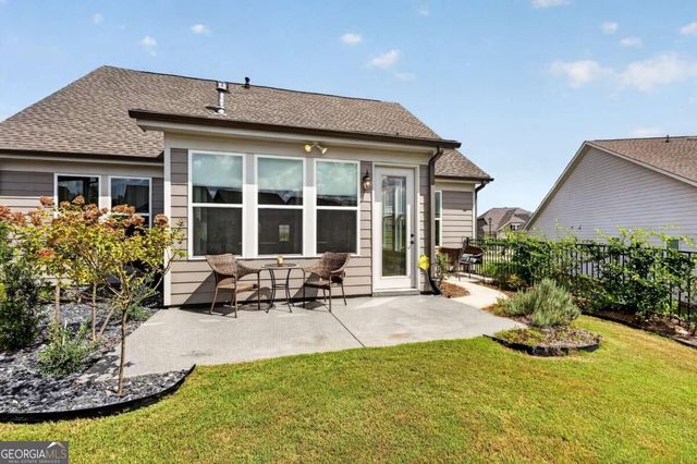 320 Salton Way, Hoschton, GA 30548