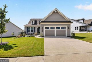 320 Salton Way, Hoschton, GA 30548