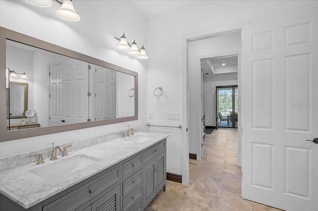 113 BURNEY ROAD, Osprey, FL 34229