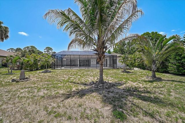 113 BURNEY ROAD, Osprey, FL 34229