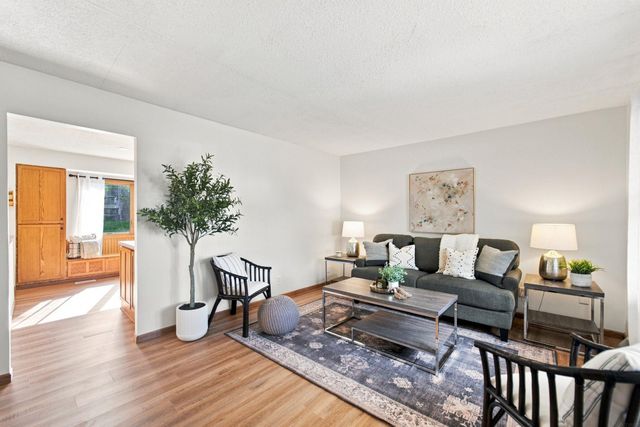 2718 Delane Avenue, Waterloo, IA 50701