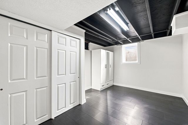 2718 Delane Avenue, Waterloo, IA 50701