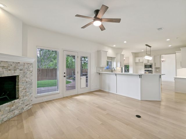 9104 Nob Hill Drive, North Richland Hills, TX 76182