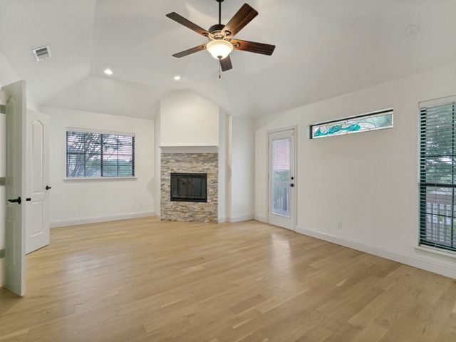 9104 Nob Hill Drive, North Richland Hills, TX 76182