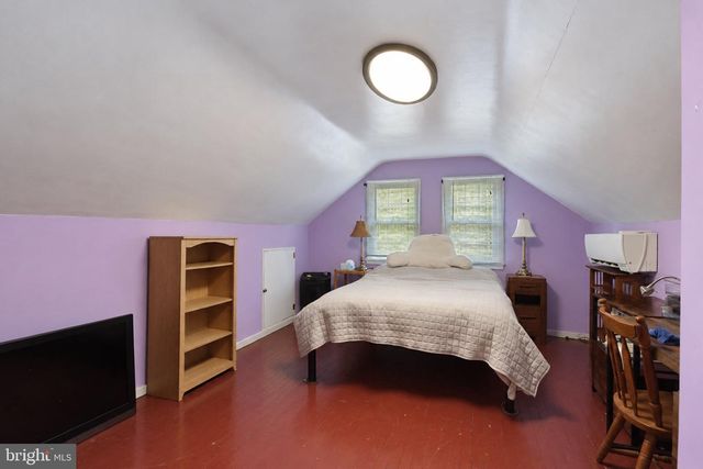 1082 W LEESPORT RD, Leesport, PA 19533