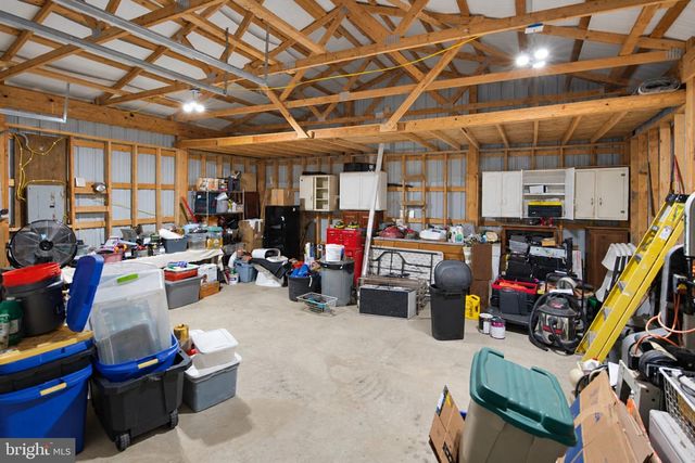 1082 W LEESPORT RD, Leesport, PA 19533