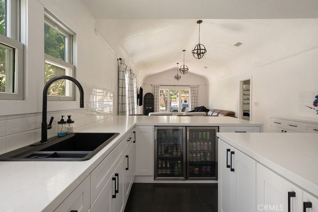 2009 Greenleaf Street, Santa Ana, CA 92706