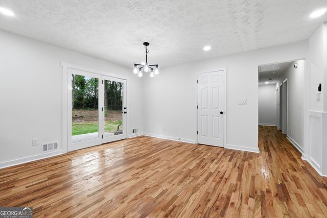 2738 Odum Street, Snellville, GA 30078