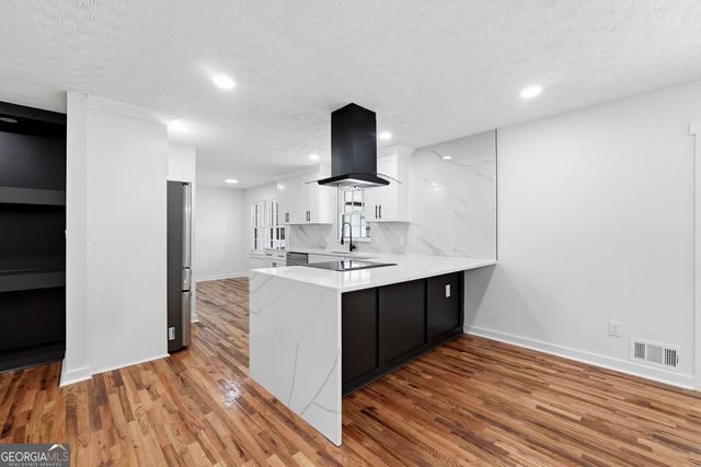 2738 Odum Street, Snellville, GA 30078
