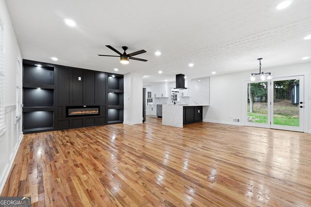 2738 Odum Street, Snellville, GA 30078