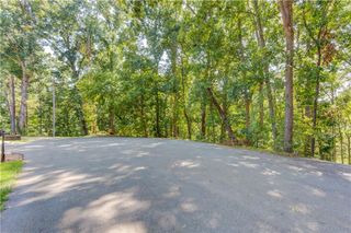 4300 Holiday Heights Drive, Oakwood, GA 30566