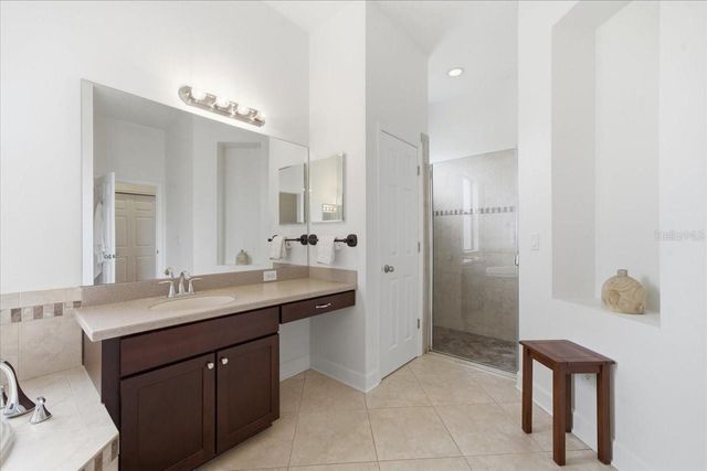 3319 MAJESTIC VIEW DRIVE, Lutz, FL 33558