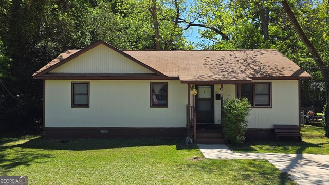 3724 Log Cabin Drive, Macon, GA 31204