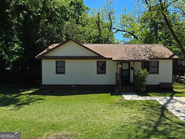 3724 Log Cabin Drive, Macon, GA 31204