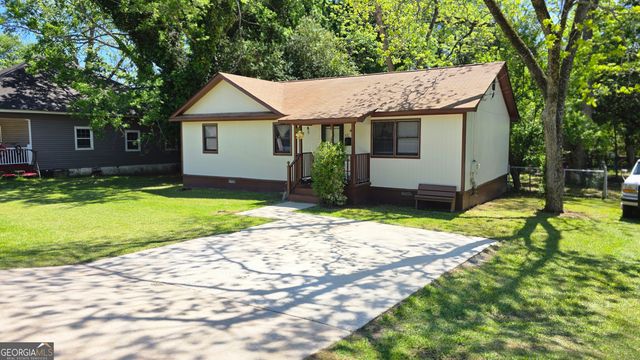 3724 Log Cabin Drive, Macon, GA 31204