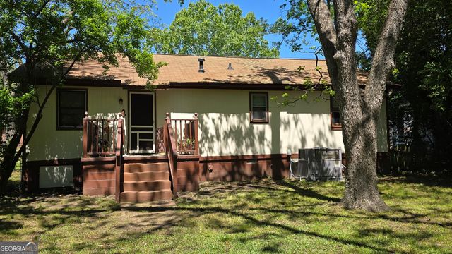 3724 Log Cabin Drive, Macon, GA 31204