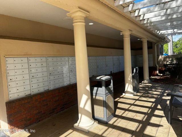 13810 SUTTON PARK Drive N 827, Jacksonville, FL 32224