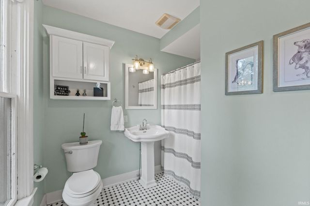 1336 W Washington Boulevard, Fort Wayne, IN 46802