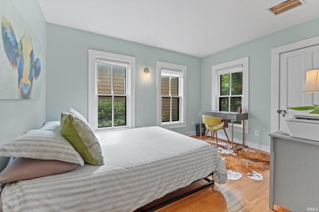 1336 W Washington Boulevard, Fort Wayne, IN 46802