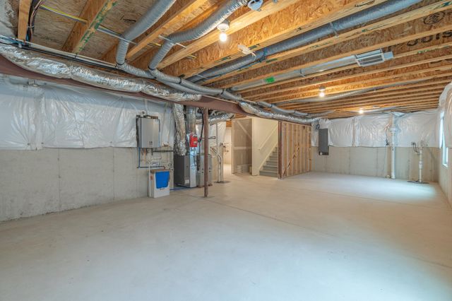 624 Ensign Place, Hebron, IN 46341