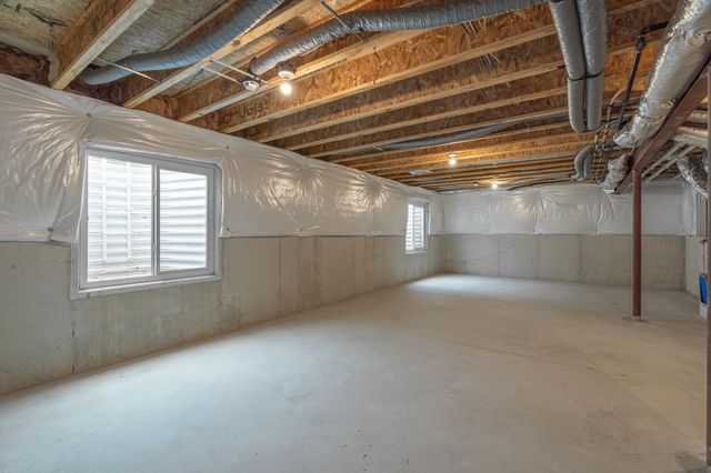 624 Ensign Place, Hebron, IN 46341