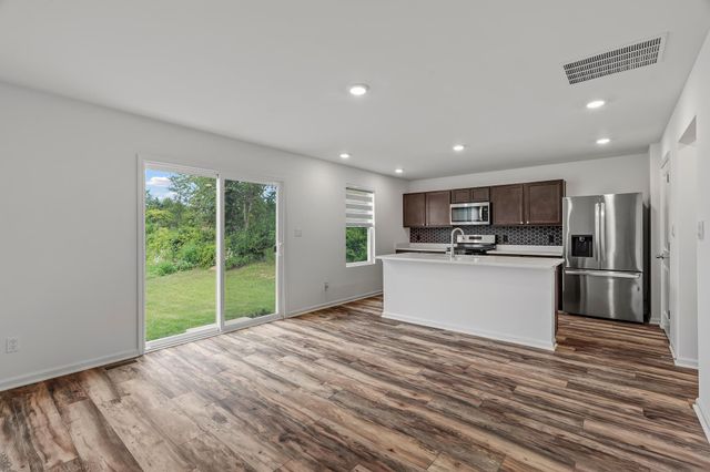 624 Ensign Place, Hebron, IN 46341