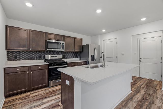 624 Ensign Place, Hebron, IN 46341