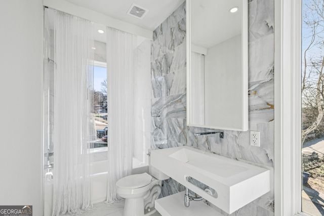 204 South Avenue SE, Atlanta, GA 30315