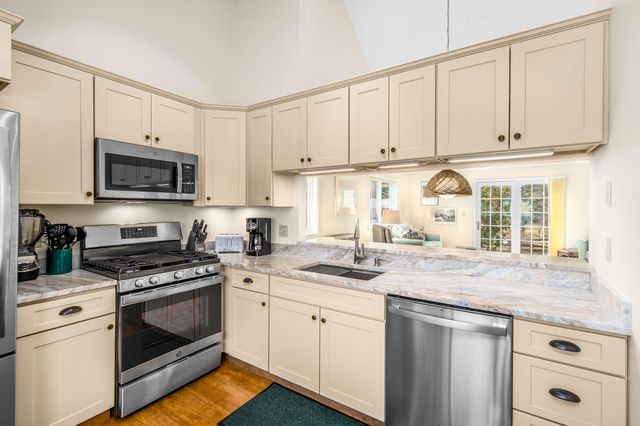 48 Middlecott Lane UNIT 48, Brewster, MA 02631