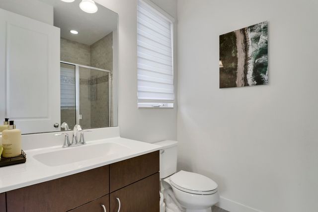 5029 GRANDIFLORA Road, Palm Beach Gardens, FL 33418
