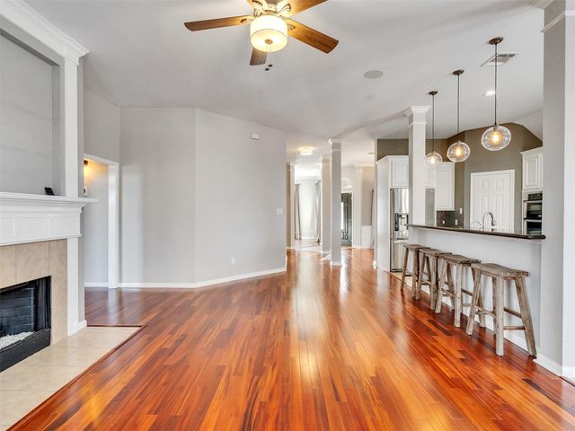 3518 Shadowwalk Drive, Houston, TX 77082