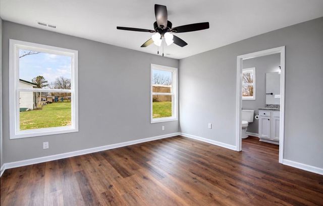 401 Broadway Street, Nicholasville, KY 40356