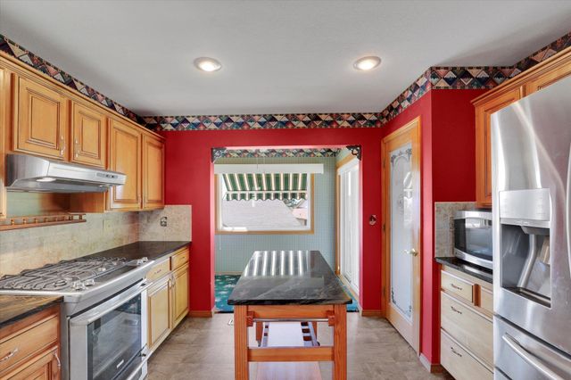 8722 E Boardwalk Ln, Spokane, WA 99212