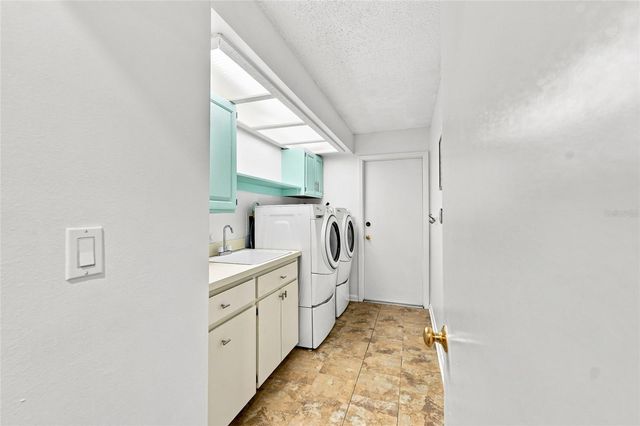 2555 SWEETGUM WAY W, Clearwater, FL 33761